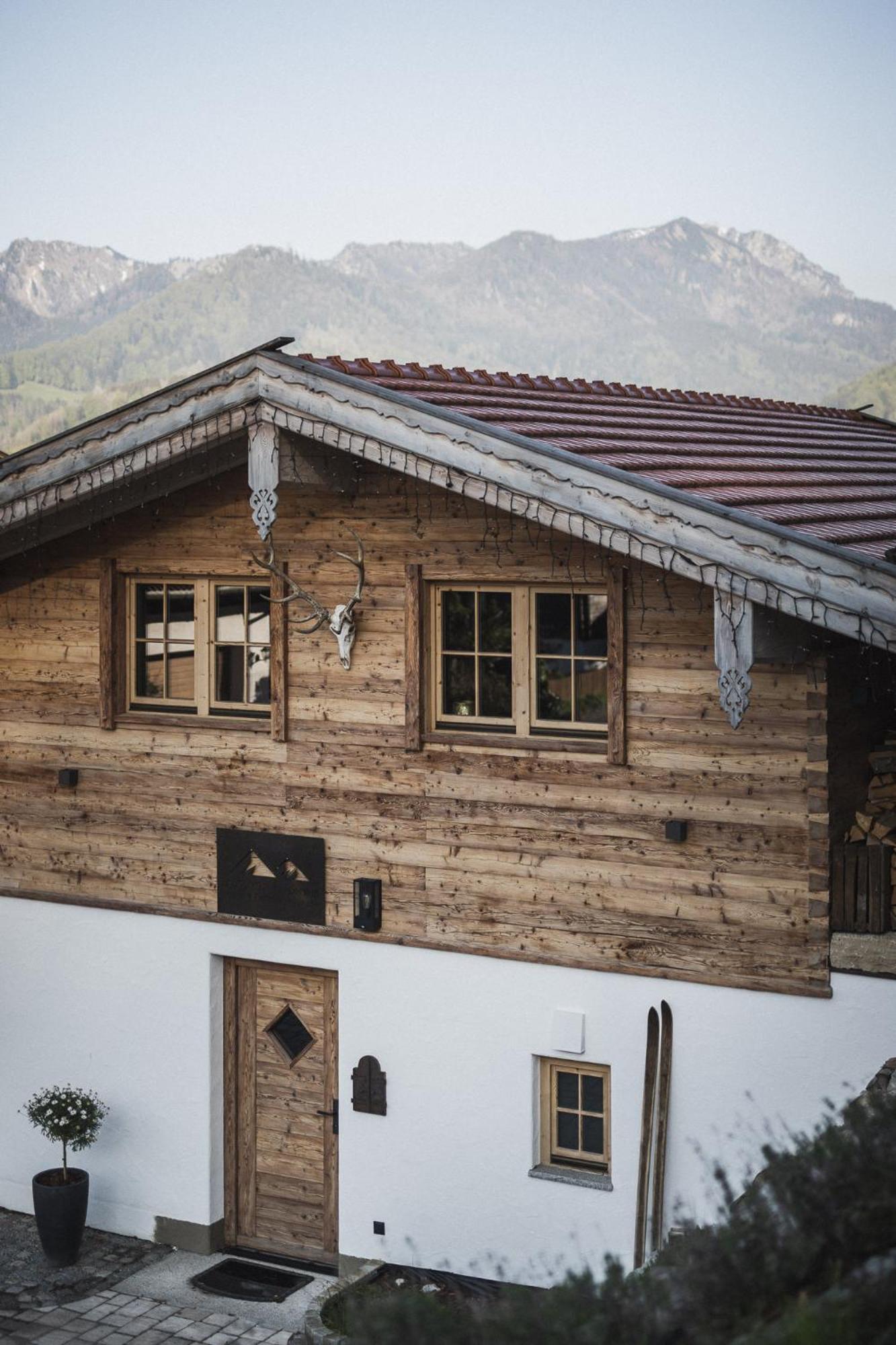 Bergsucht-Ruhpolding, Traumlage Am Sonnigen Suedhang, Kostenlose Parkplaetze, Schnelles Wlan, Ruhige Sackgasse, Netflix Inklusive Zewnętrze zdjęcie